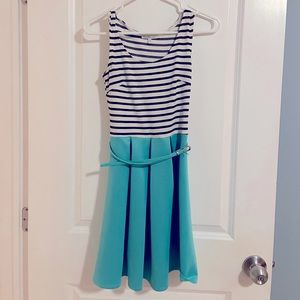 Mini dress. White and teal fit and flare with fitted belt.